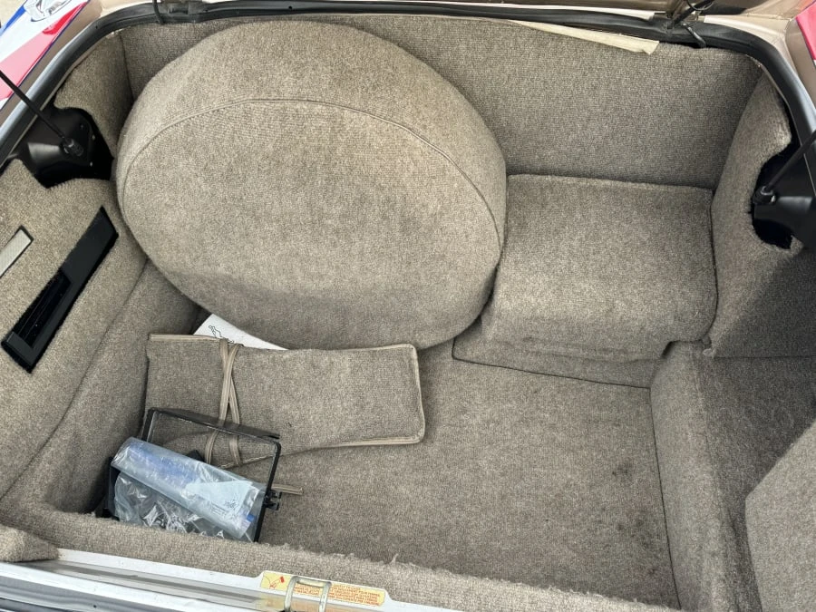 1992 Jaguar XJS Convertible - Image 10 of 10