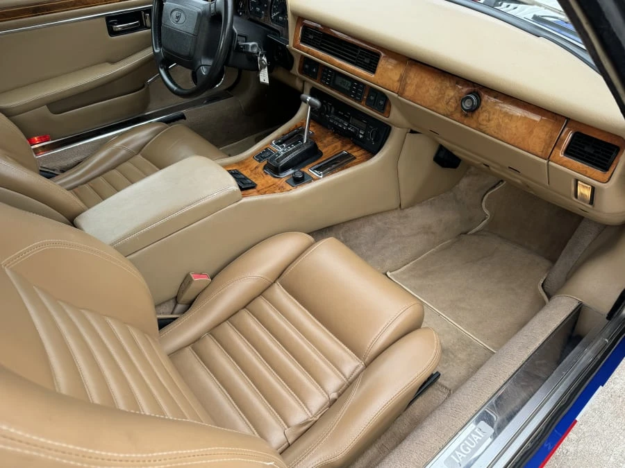 1992 Jaguar XJS Convertible - Image 4 of 10