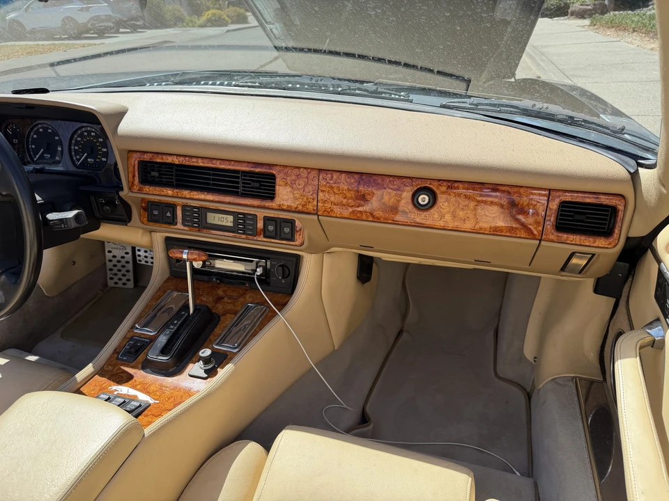 1992 Jaguar XJS Convertible - Image 25 of 31
