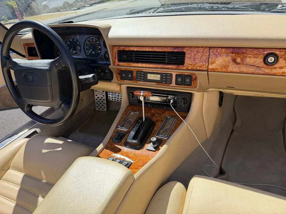 1992 Jaguar XJS Convertible - Image 23 of 31