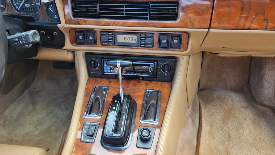 1992 Jaguar XJS Convertible - Image 28 of 28