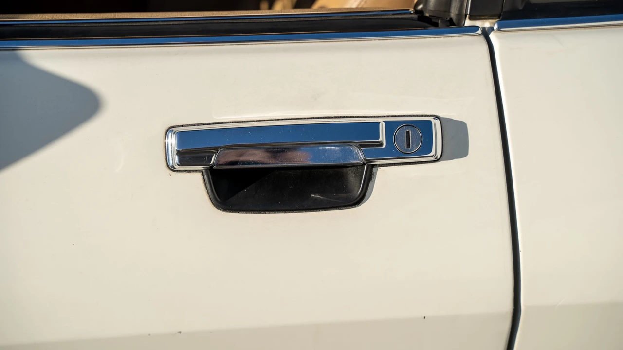 1992 Jaguar XJS Facelift V12 - Image 31 of 31