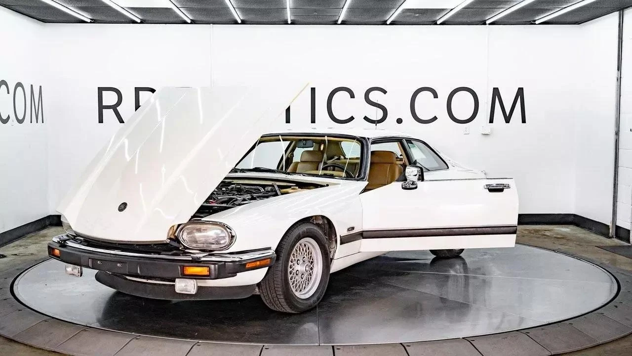 1992 Jaguar XJS Facelift V12 - Image 10 of 31