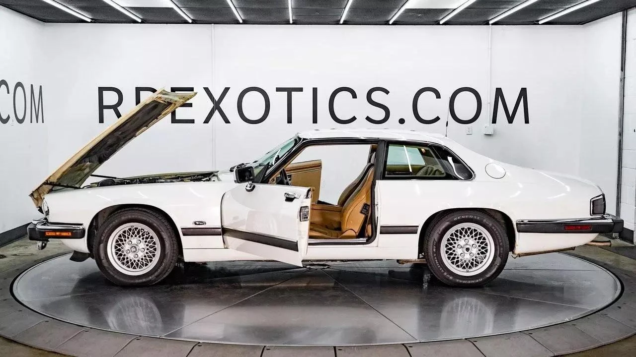 1992 Jaguar XJS Facelift V12 - Image 17 of 31