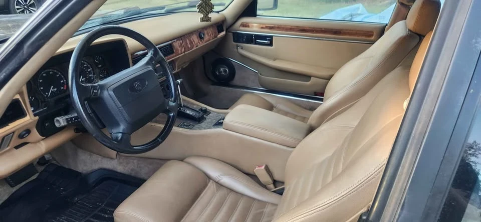 1992 Jaguar XJS - Image 4 of 9