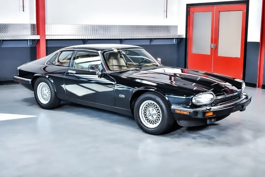 1992 Jaguar XJS Facelift V12 - Image 12 of 30