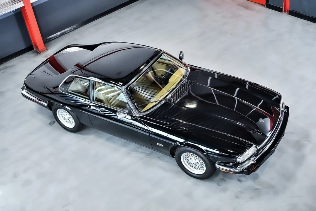 1992 Jaguar XJS Facelift V12 - Image 19 of 30