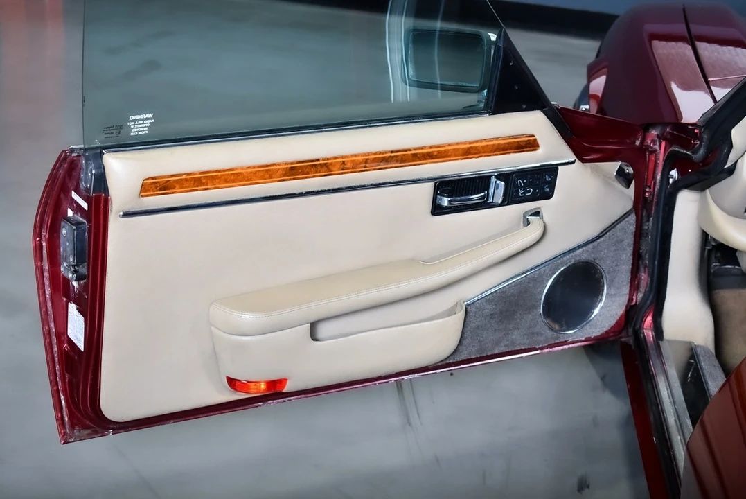 1992 Jaguar XJS Facelift V12 - Image 27 of 30