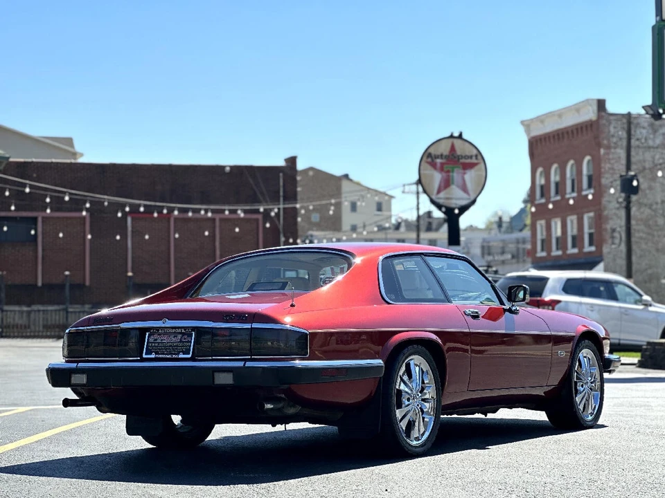 1992 Jaguar XJS - Image 3 of 12