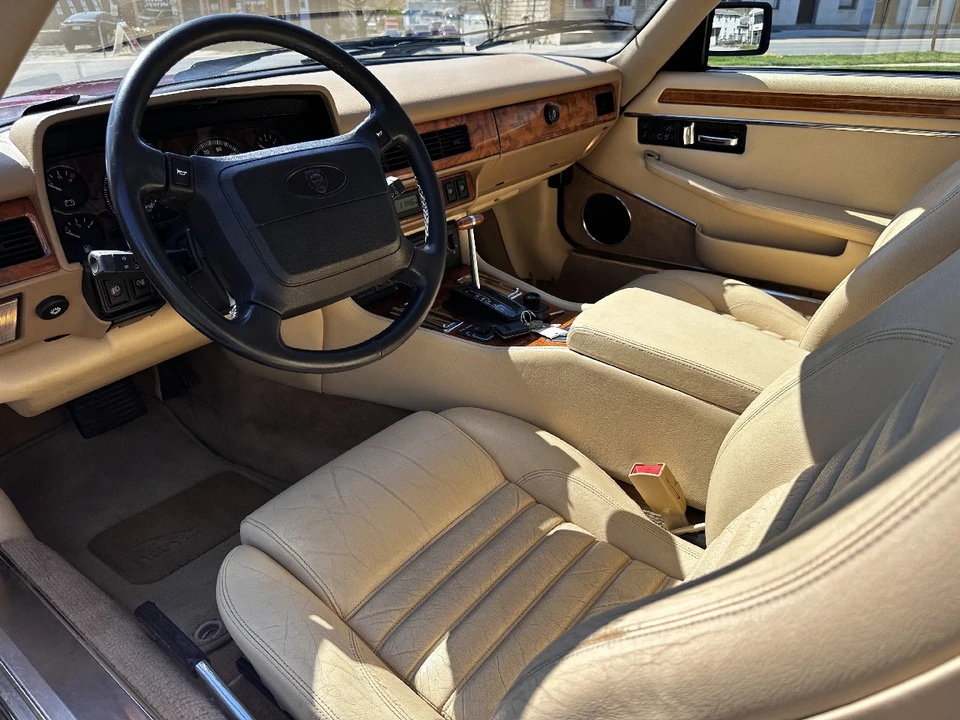1992 Jaguar XJS - Image 15 of 21