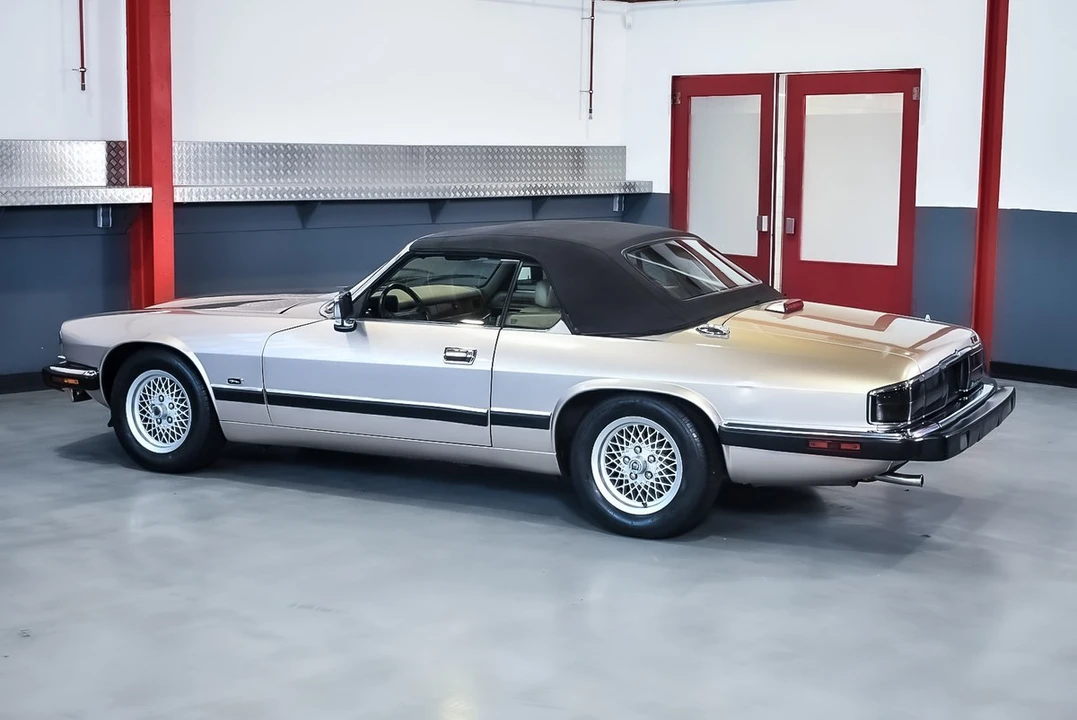 1992 Jaguar XJS Facelift V12 - Image 13 of 30