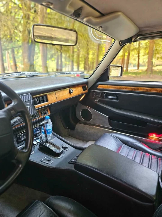 1992 Jaguar XJS - Image 19 of 20