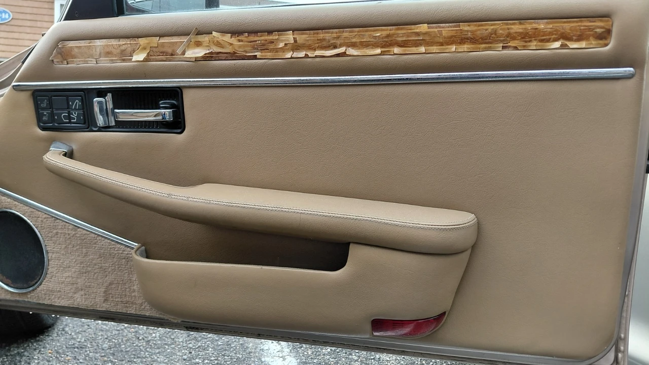 1992 Jaguar XJS - Image 20 of 21