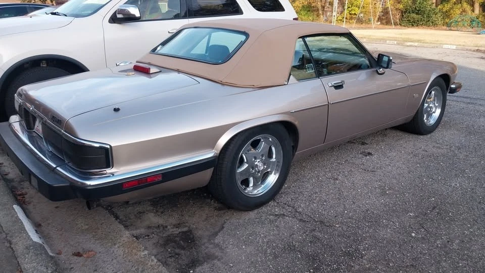 1992 Jaguar XJS - Image 11 of 21