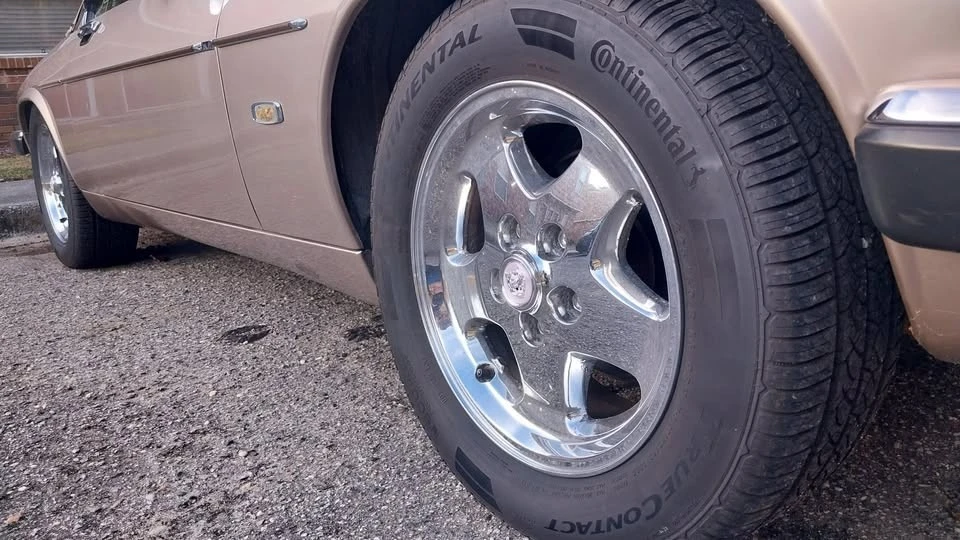 1992 Jaguar XJS - Image 12 of 21