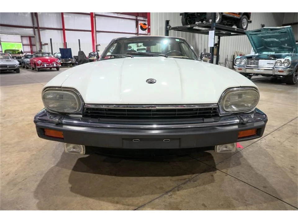 1992 Jaguar XJS - Image 27 of 31