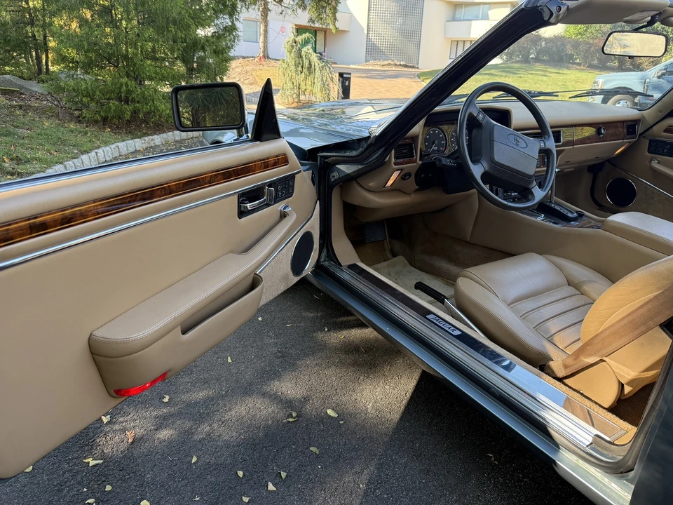 1992 Jaguar XJS - Image 15 of 24