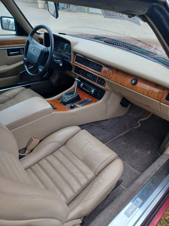 1992 Jaguar XJS - Image 11 of 19