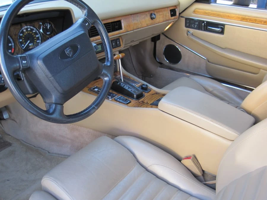 1992 Jaguar XJS - Image 3 of 5