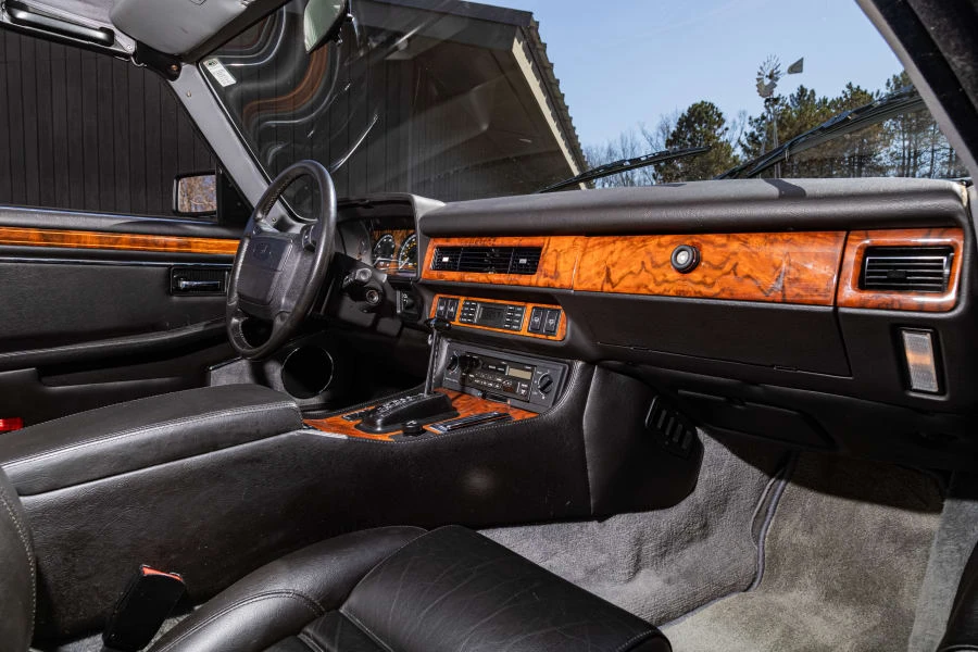 1992 Jaguar XJS Convertible - Image 15 of 31