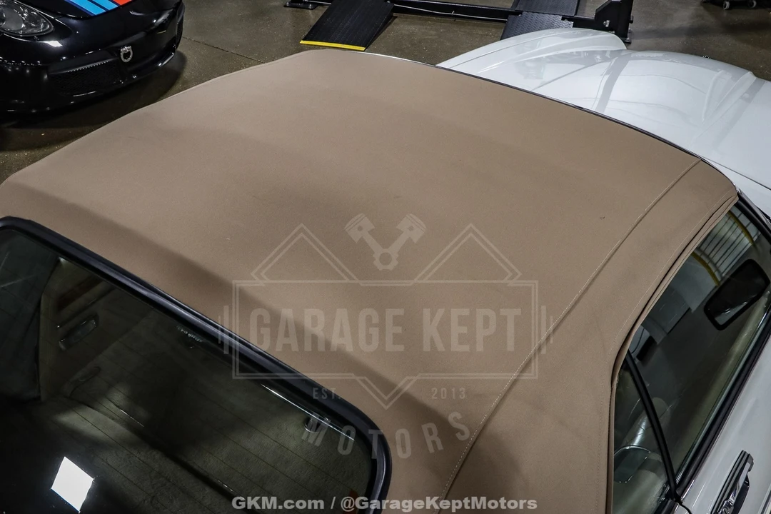 1992 Jaguar - Image 14 of 31
