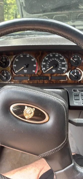 1992 Jaguar XJ40 XJ - Image 2 of 9