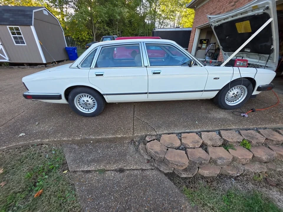 1992 Jaguar XJ40 XJ - Image 3 of 16