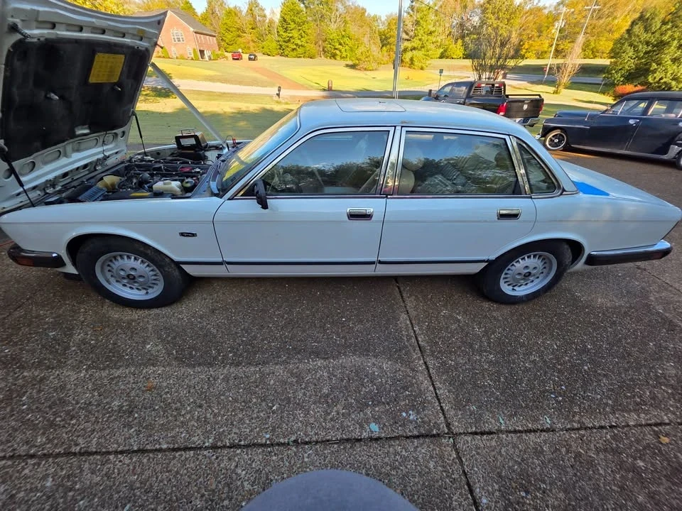 1992 Jaguar XJ40 XJ - Image 2 of 16