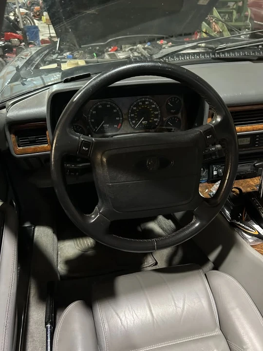 1992 Jaguar XJ40 XJ - Image 6 of 11