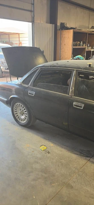 1992 Jaguar XJ40 XJ - Image 3 of 4