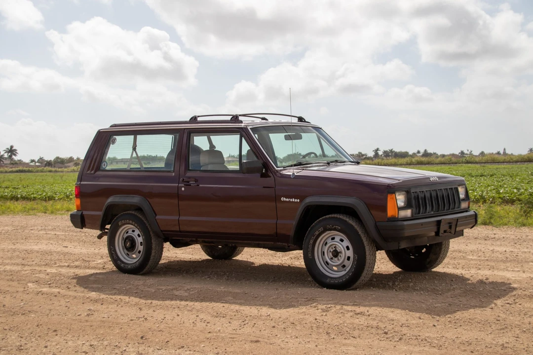 1992 Jeep XJ Cherokee - Image 7 of 31