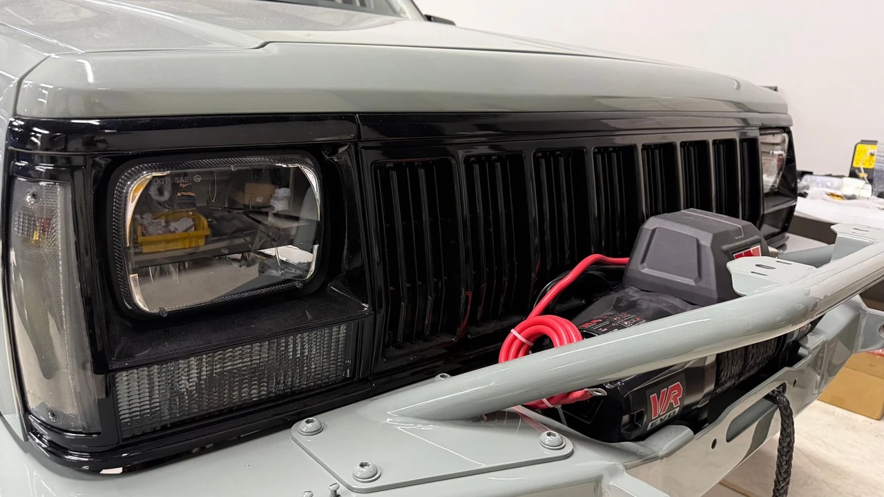 1992 Jeep XJ Cherokee - Image 2 of 21