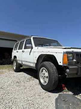 1992 Jeep Cherokee Laredo