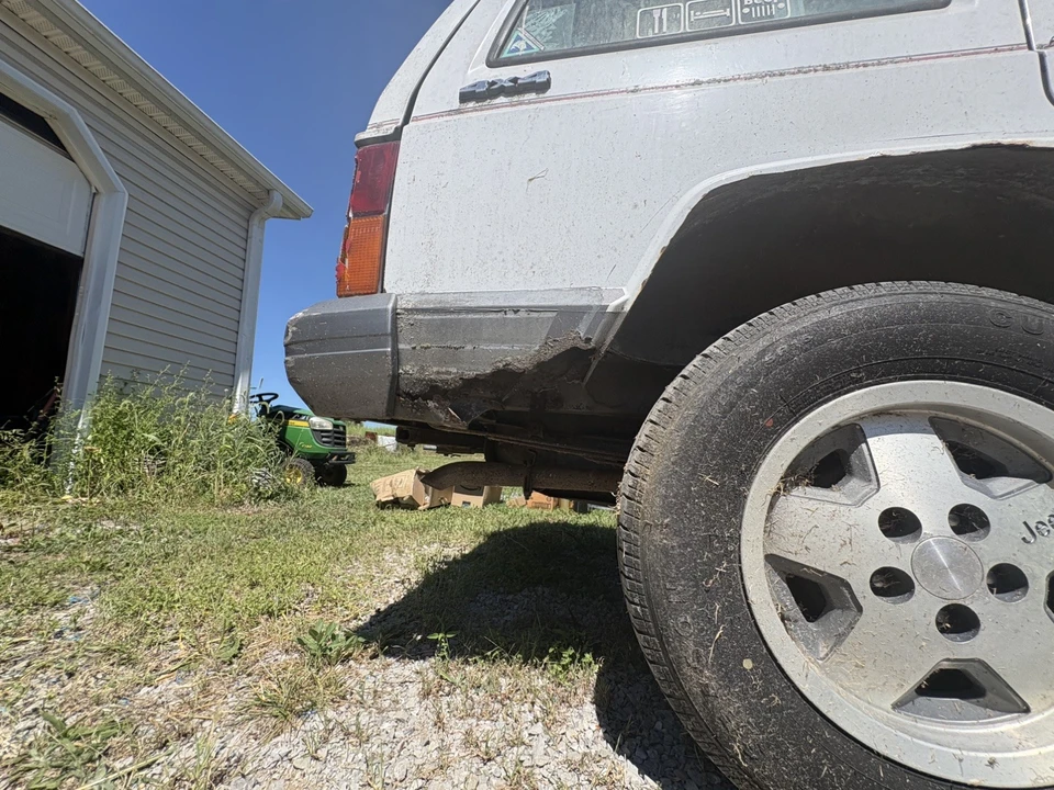 1992 Jeep XJ Cherokee - Image 25 of 31