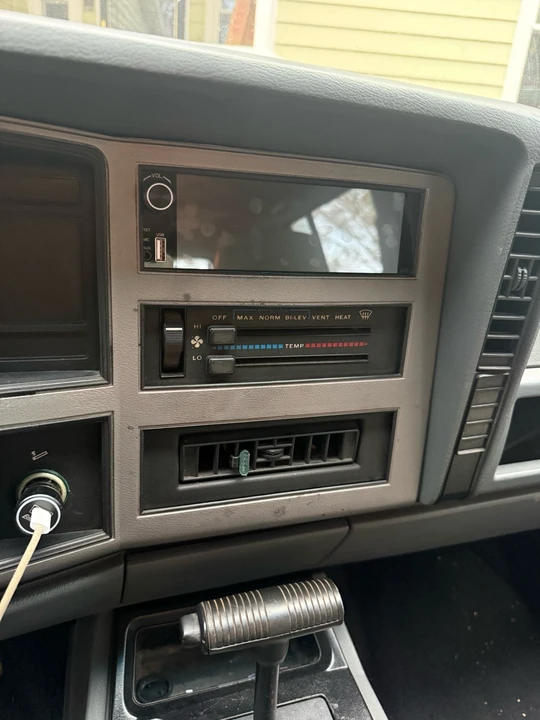 1992 Jeep XJ Cherokee - Image 11 of 14