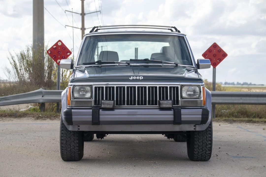 1992 Jeep XJ Cherokee - Image 5 of 31