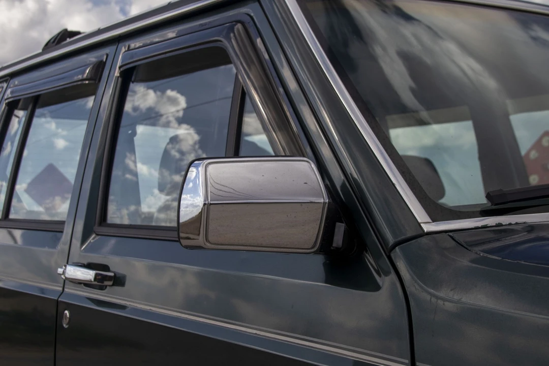 1992 Jeep XJ Cherokee - Image 30 of 31