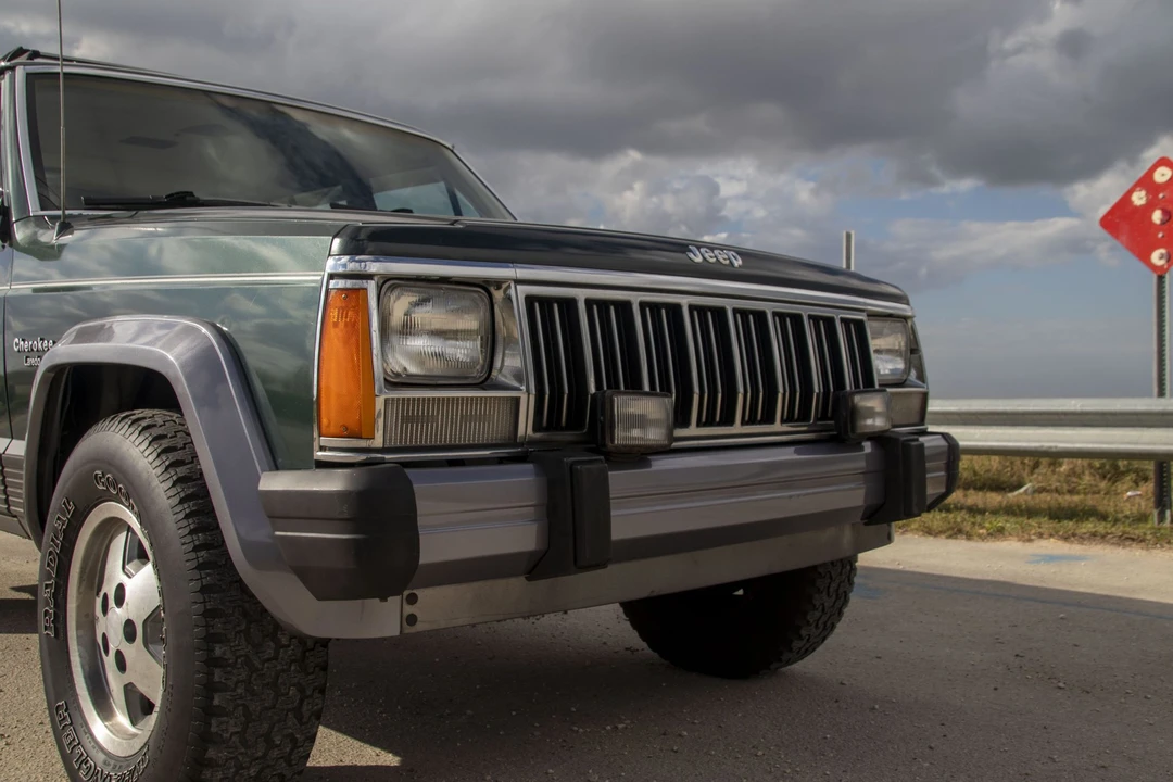 1992 Jeep XJ Cherokee - Image 21 of 31