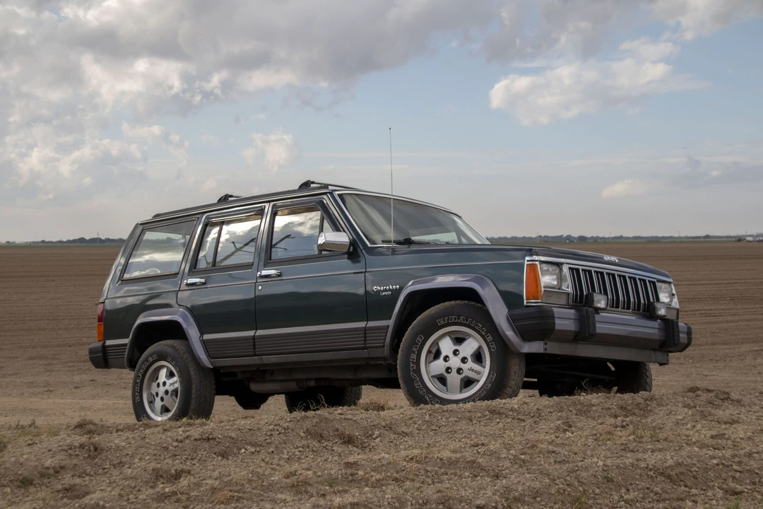 1992 Jeep XJ Cherokee - Image 10 of 31