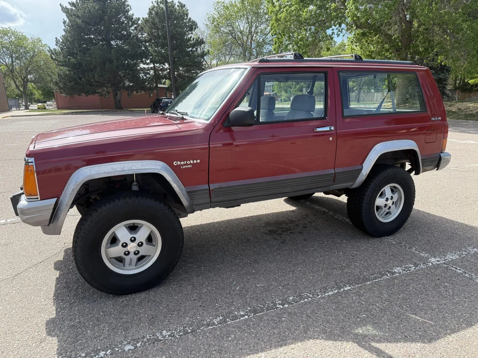 1992 Jeep XJ Cherokee - Image 16 of 31