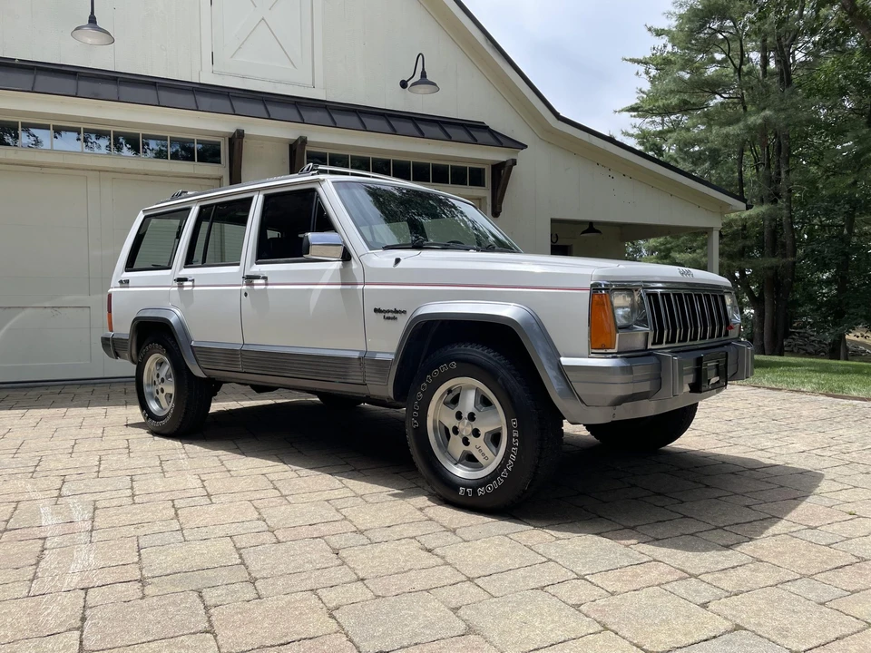 1992 Jeep XJ Cherokee - Image 6 of 31