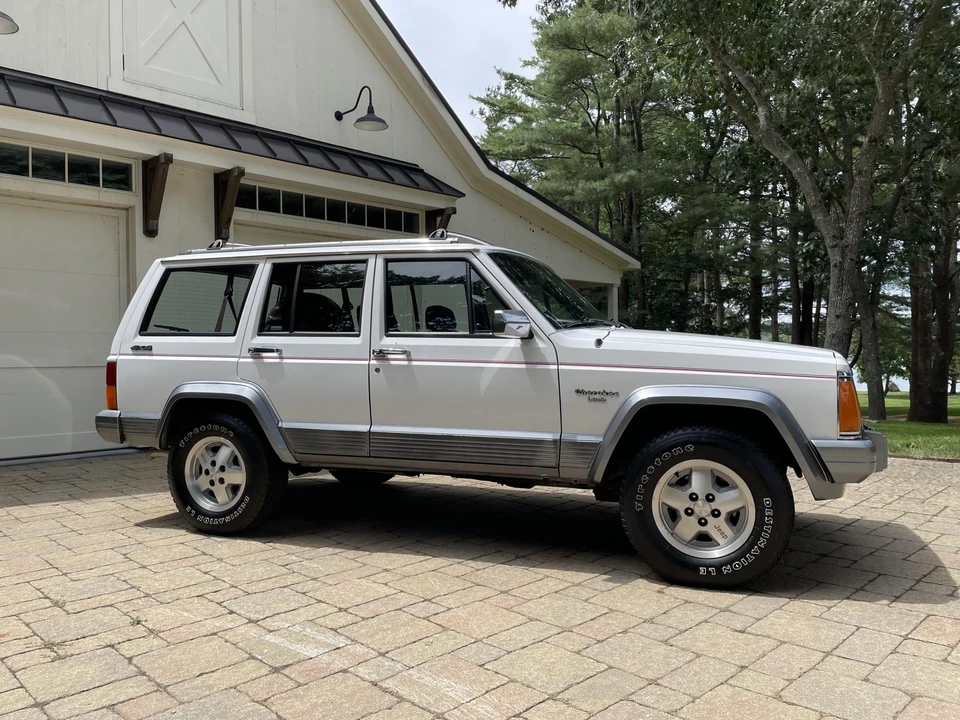 1992 Jeep XJ Cherokee - Image 7 of 31