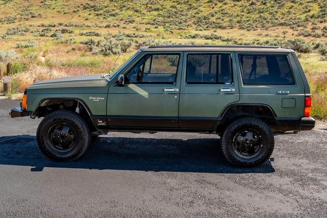 1992 Jeep XJ Cherokee - Image 9 of 31