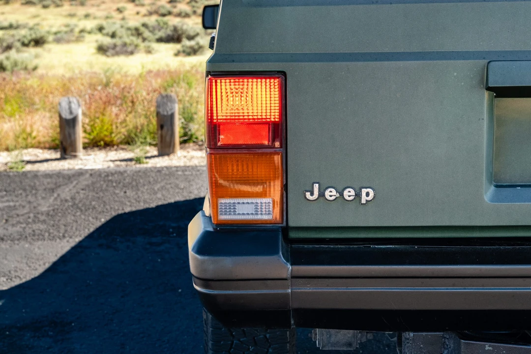 1992 Jeep XJ Cherokee - Image 22 of 31
