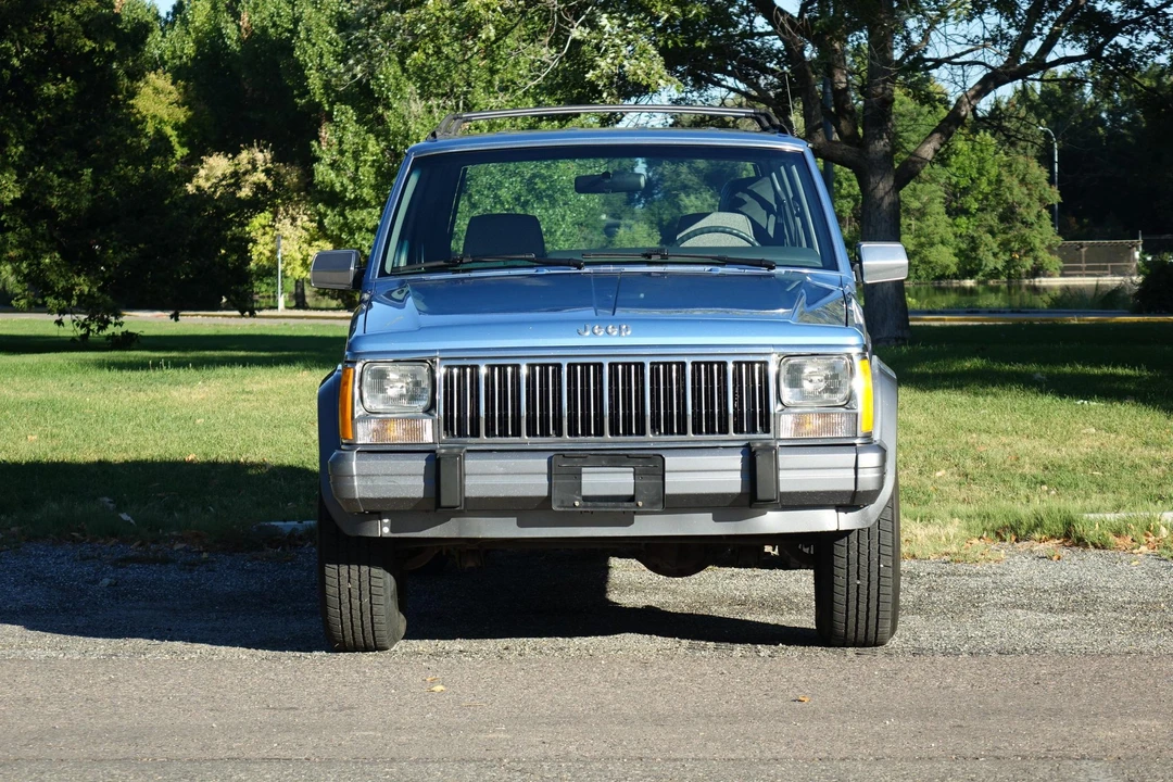 1992 Jeep XJ Cherokee - Image 10 of 31