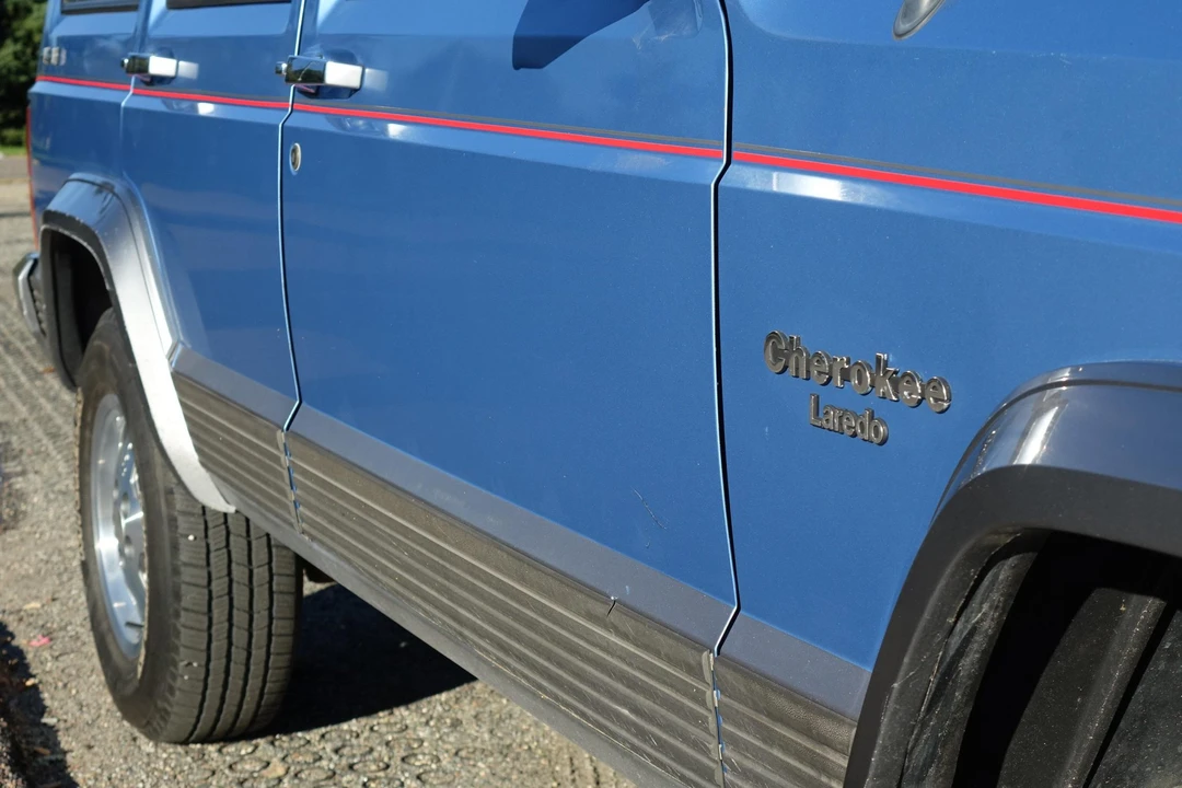 1992 Jeep XJ Cherokee - Image 19 of 31