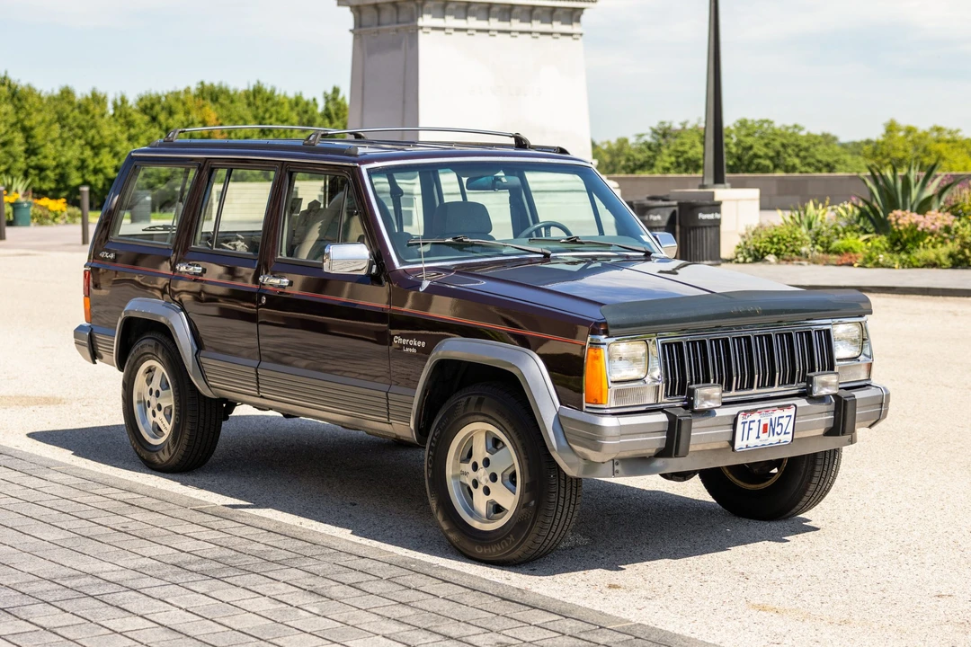 1992 Jeep XJ Cherokee - Image 8 of 31