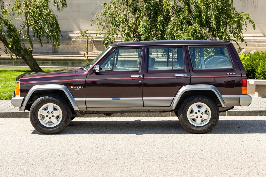1992 Jeep XJ Cherokee - Image 3 of 31