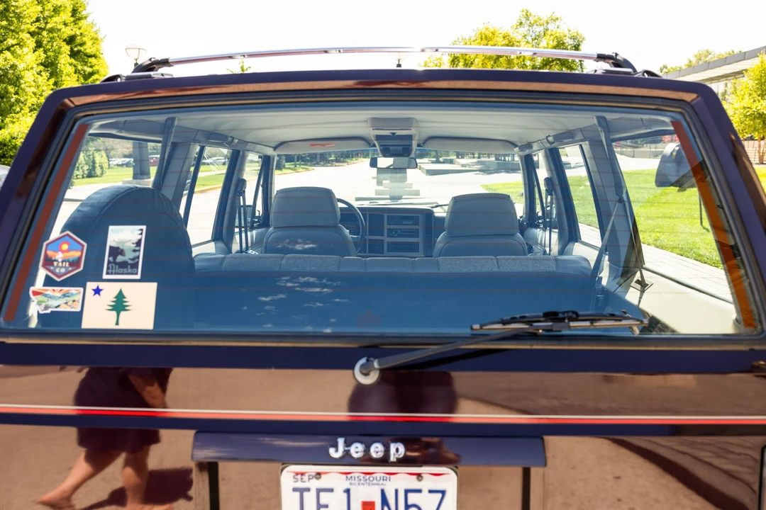 1992 Jeep XJ Cherokee - Image 15 of 31