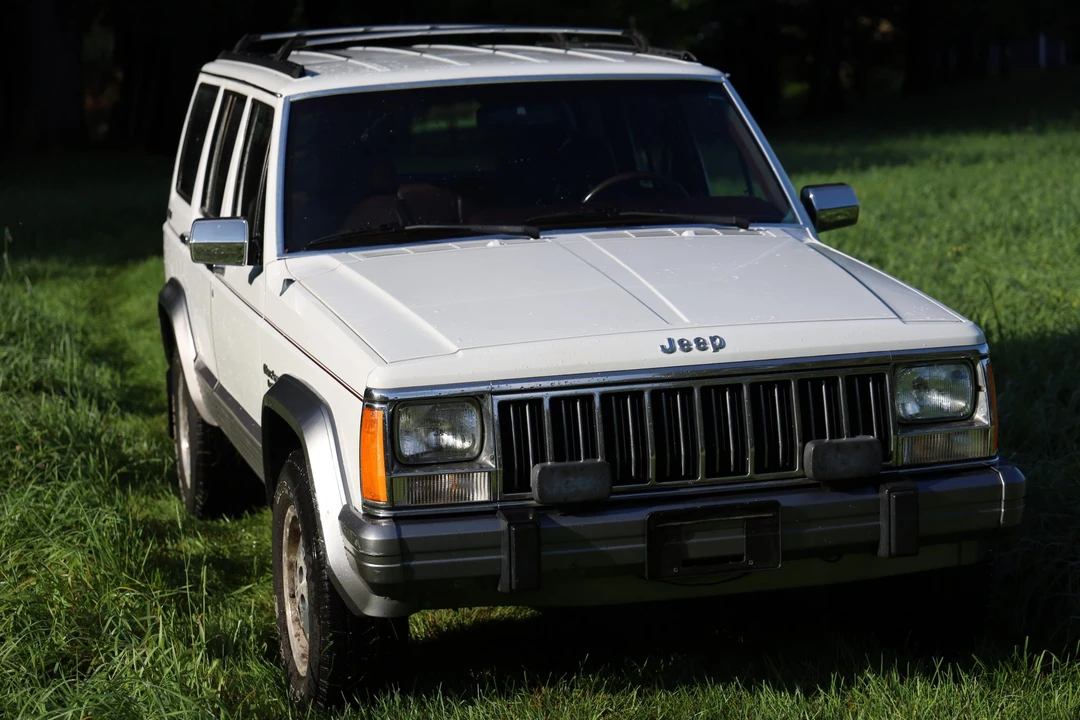 1992 Jeep XJ Cherokee - Image 3 of 31